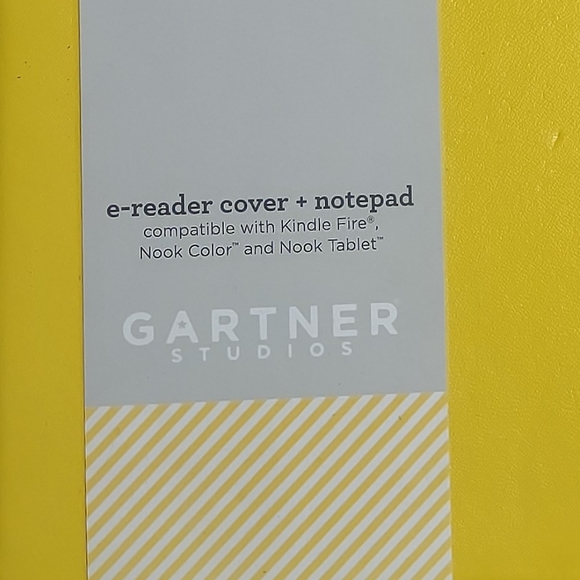 Gartner Studios Yellow Kindle, Nook Travel Tablet e-reader Cover + Bonus Notepad - Picture 6 of 7